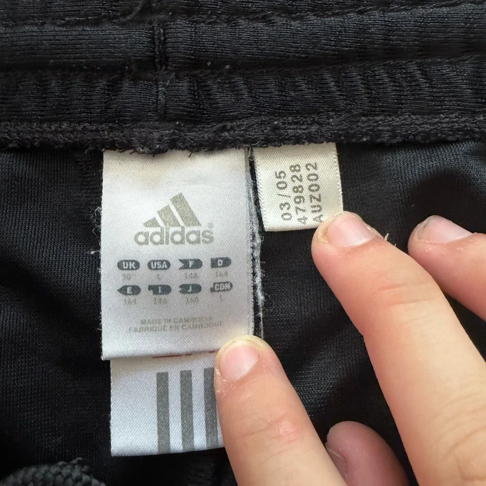 Adidas Vintage 05 Black Athletic Soccer Basketball Shorts Baggy Y2K